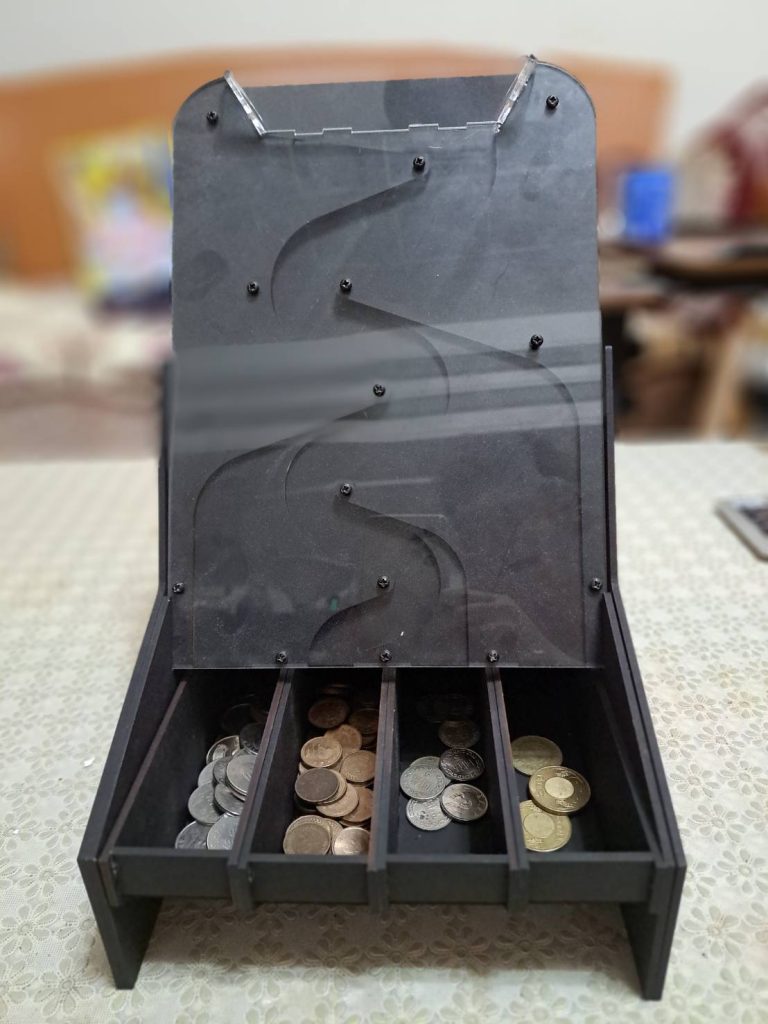 存錢筒組裝成品